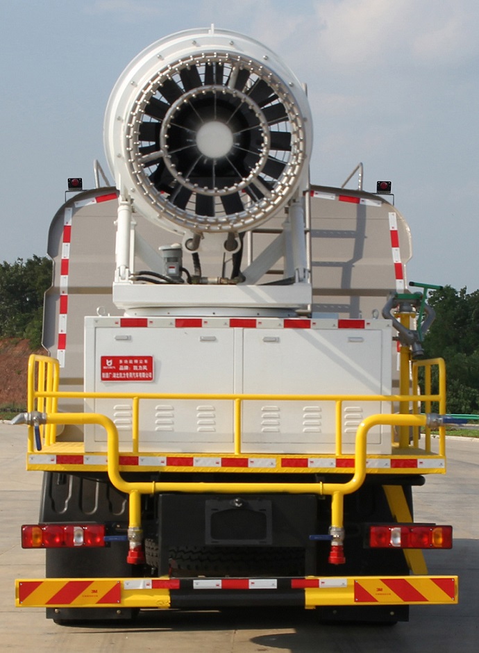 KLF5310TDYZ6型多功能抑尘车